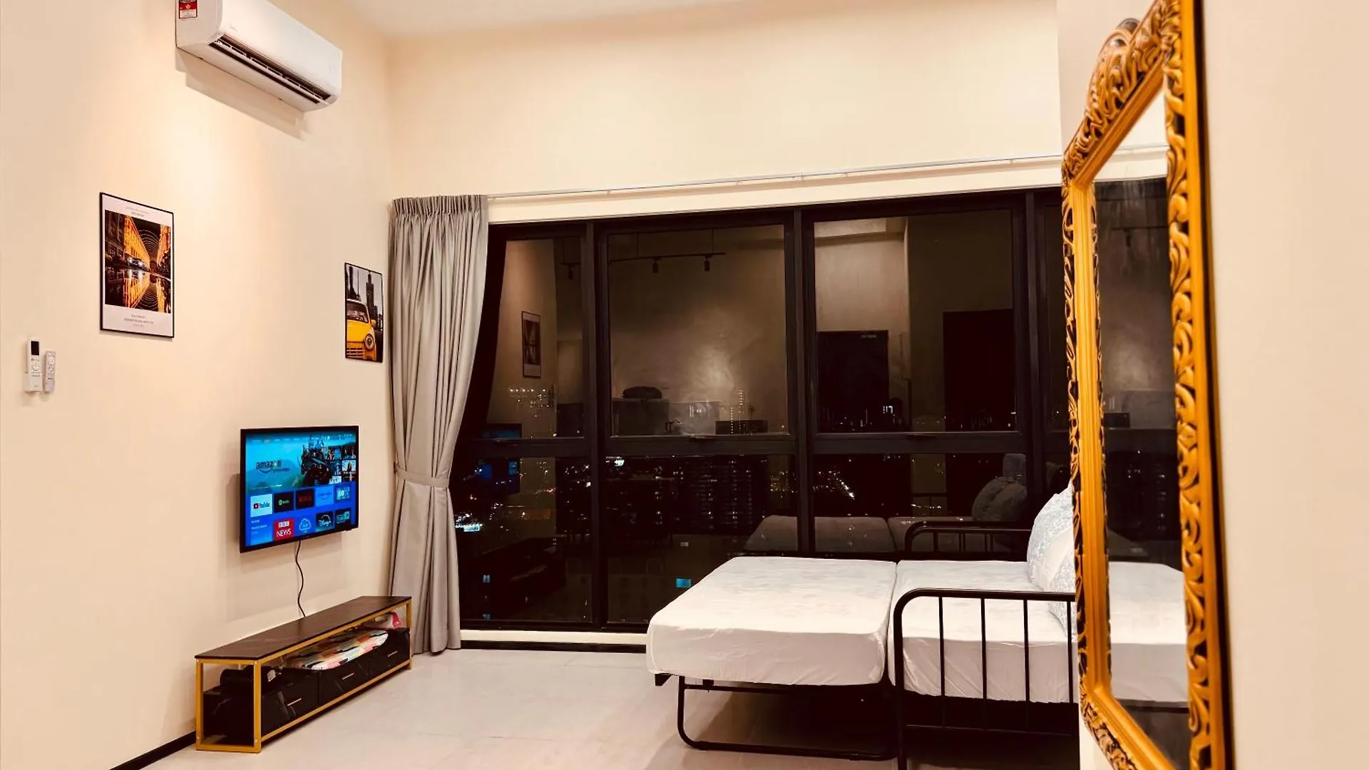 Large Familystay 3Br Stunning Sea & City-View, Georgetown Jelutong 0*,  Malaysia