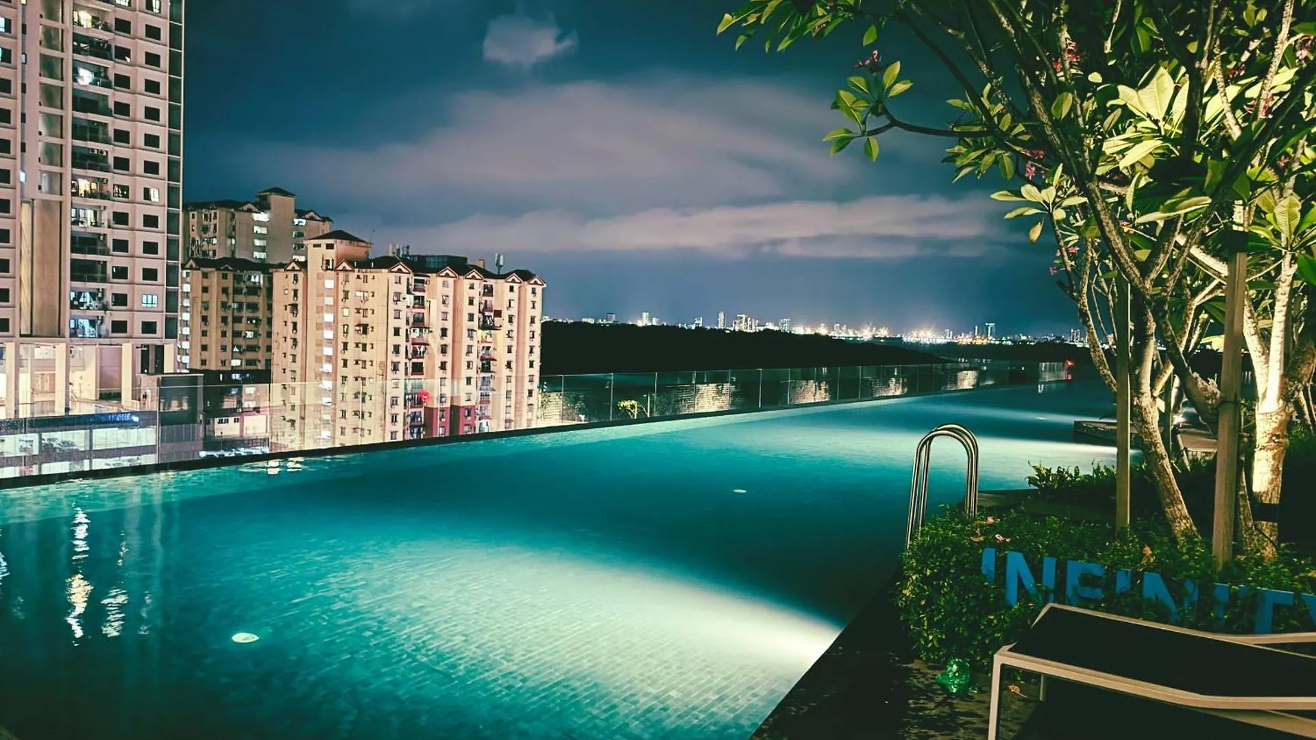 Apartment Large Familystay 3Br Stunning Sea & City-View, Georgetown Jelutong